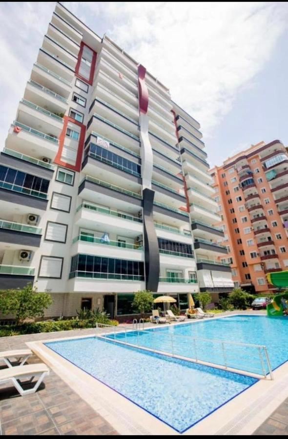 Cozy Sea View Next To The Beach, In The Mid Of The Market, Saturday Bazar, Restaurants & Bars Etc, Alanya Mahmutlar! Apartment Екстериор снимка